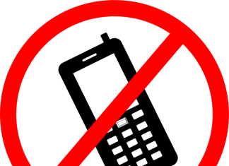 School Cell Phone Ban Promotes Distraction-Free Education school cell phone ban