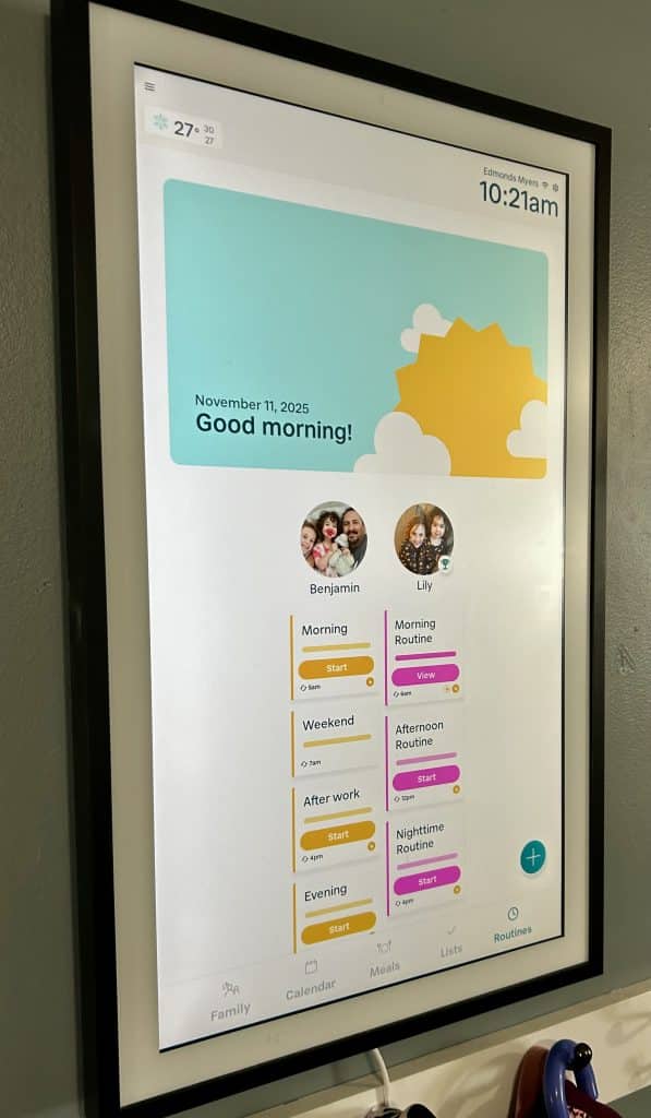 one family's digital family calendar schedule